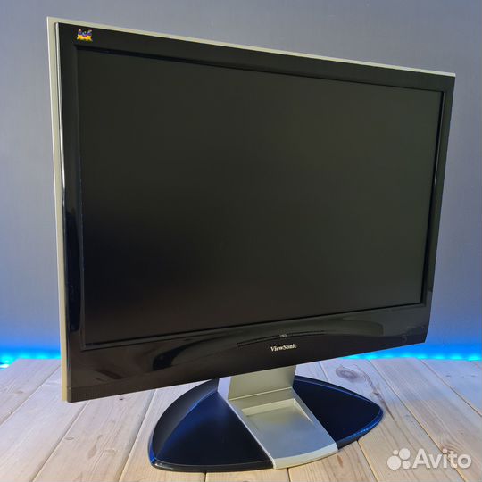 Монитор ViewSonic VX2235WM-S