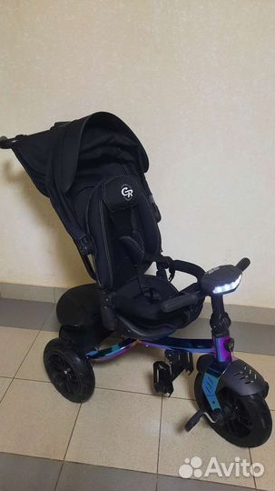 Трехколесный велосипед с родительской ручкой