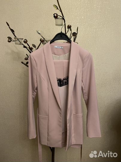 Одежда женская