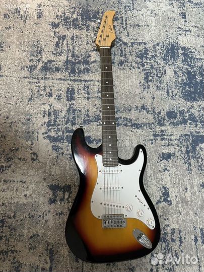 Гитара fabio st100