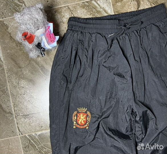 Спортивные штаны Balenciaga