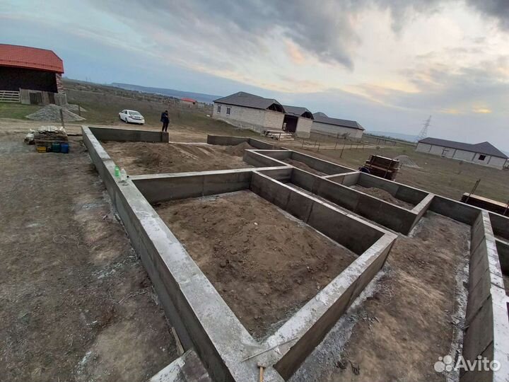 Заливка фундамента