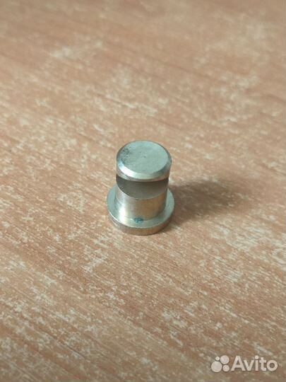 Носик форсунок латунный на валец катка