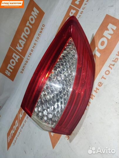 Фонарь задний правый Ford Mondeo 4 (2007 - 2010)