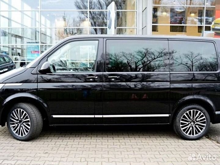 Volkswagen Multivan 2.0 AMT, 2024