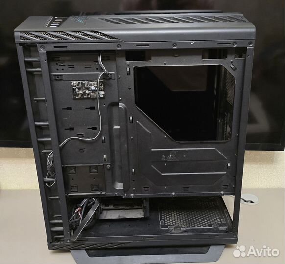 Игровой корпус Aerocool p7c1