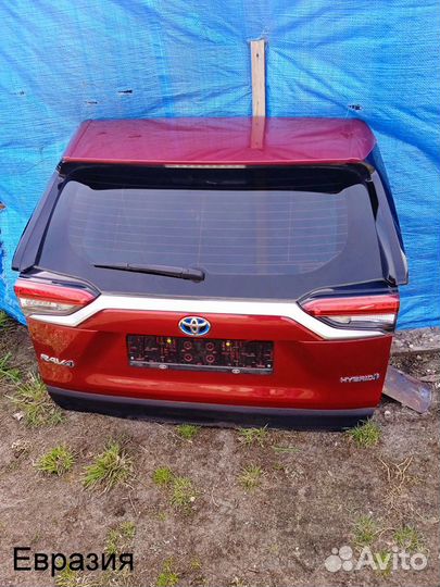 Крышка багажника Toyota Rav 4 кузов 50