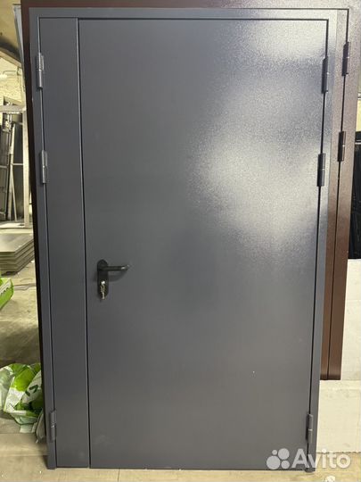 Дверь входная тамбурная