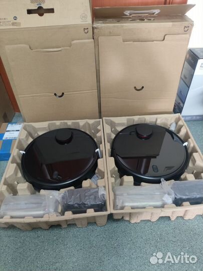 Продаю Mijia Xiaomi Mi Robot Vacuum Mop P (CN)