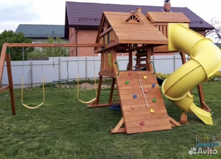 Детская площадка круглый год