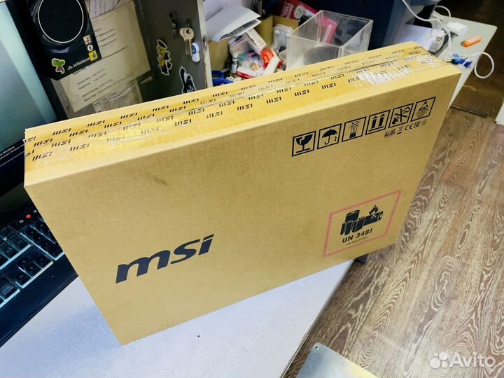 Ноутбук MSI i5-10200H+RTX3060 6Gb Как Новый