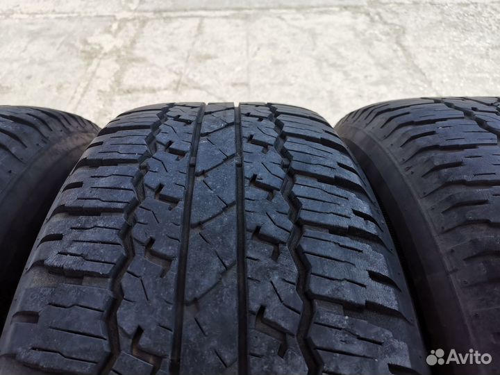 Bridgestone Dueler A/T 683 265/65 R17 112S