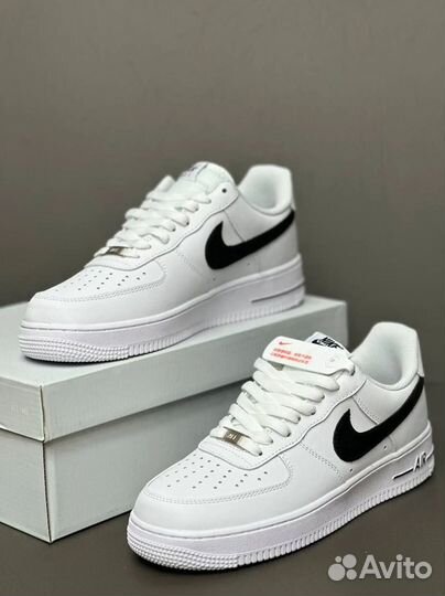 Nike Air Force 1 White and Black