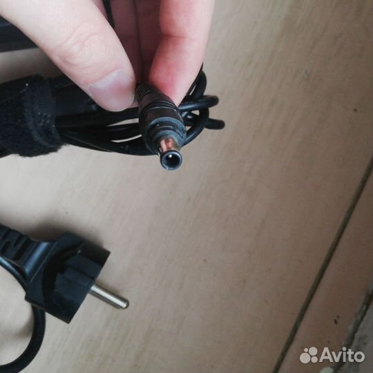 Блок питания для ноутбука samsung