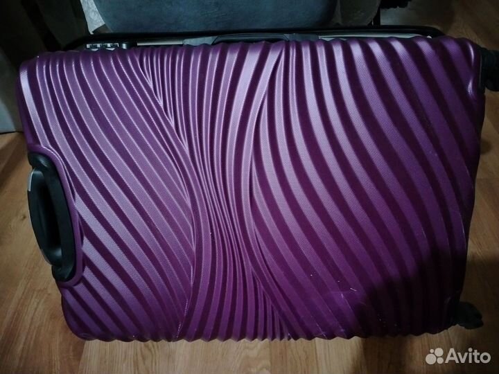 Чемодан размер L