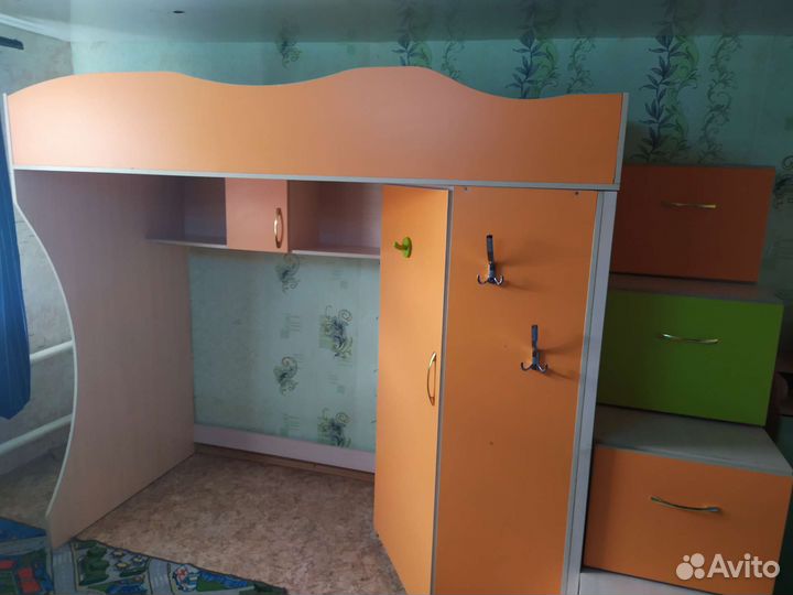 Кровать-чердак