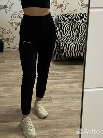 Спортивные штаны