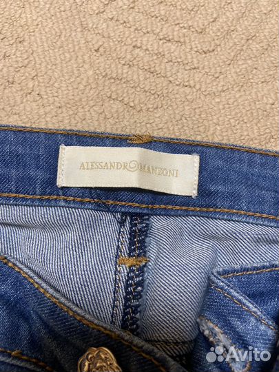 Джинсы прямые