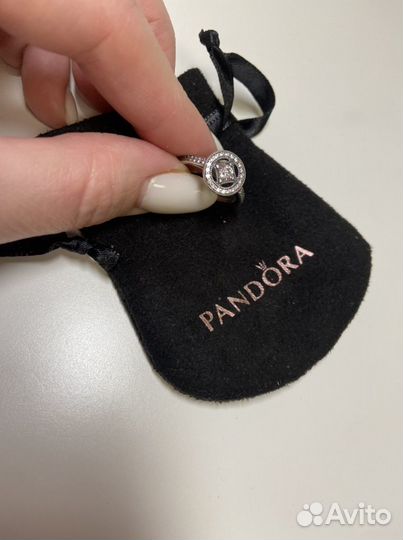 Pandora кольцо серебряное. Новое