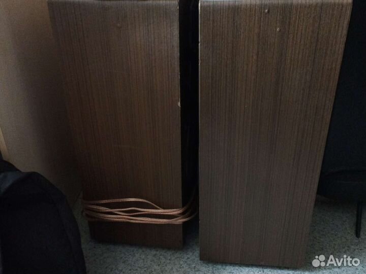 Продам усилитель и колонки