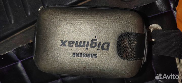 Компактный фотоаппарат