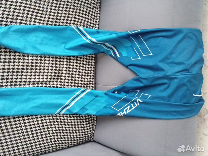 Лыжный гоночный костюм