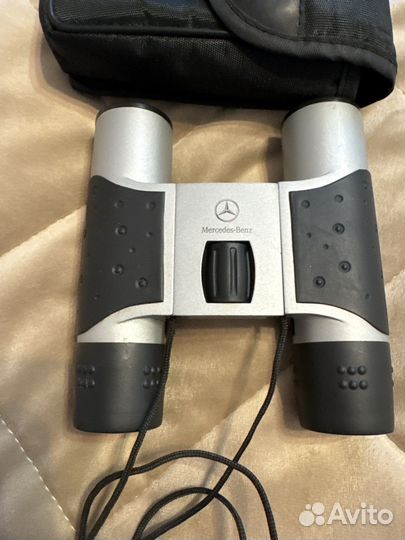 Бинокль Mercedes-Benz