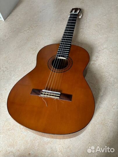 Гитара yamaha c40