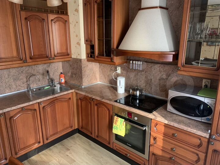 2-к. квартира, 66 м², 8/25 эт.