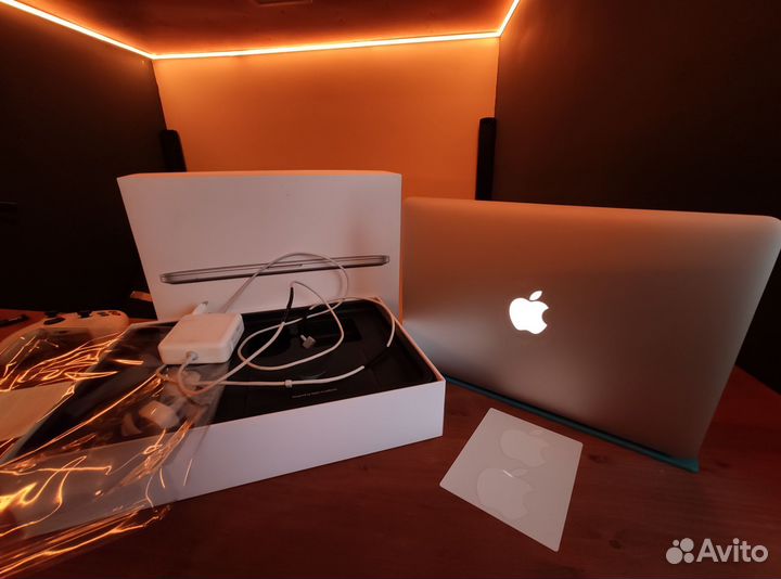 Macbook Pro 13 retina 2015 8/128