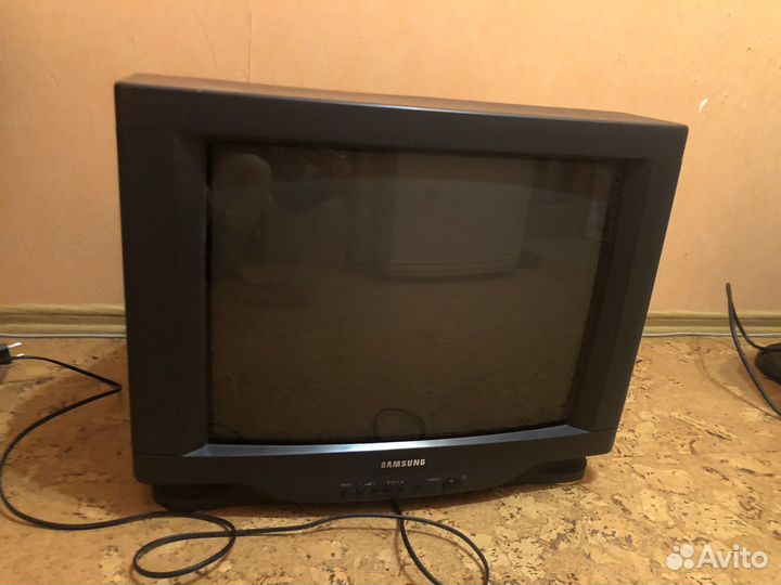 Телевизор samsung