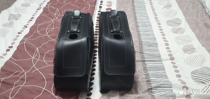 Кожаные кофры для мотоцикла