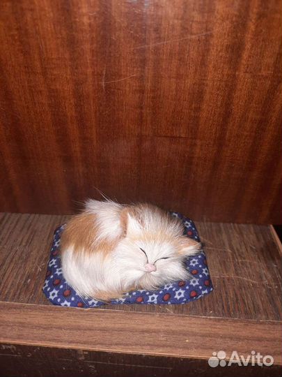 Суверниры, статуэтки