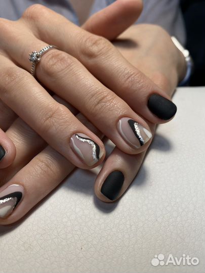 Маникюр гель лак