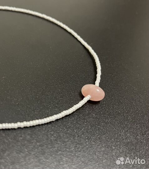 Чокер из бисера с натуральным камнем