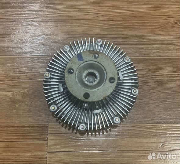 Вискомуфта оригинальная Toyota Land Cruiser