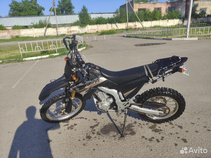 Yamaha Wr250r