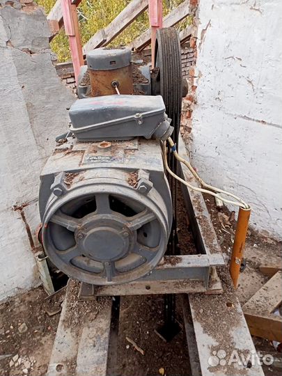 Электродвигатель асинхронный