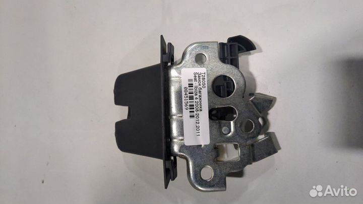 Замок багажника Seat Ibiza 4, 2011