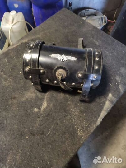 Кожаный кофр батон для мотоцикла