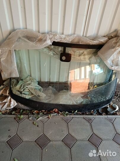 Лобовое стекло Nissan экстрейл т 31