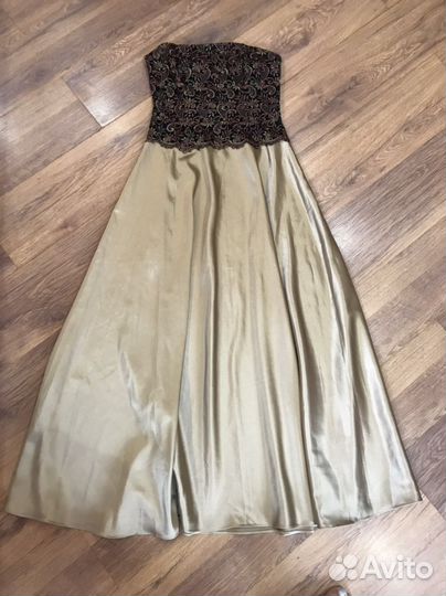 Платье вечернее
