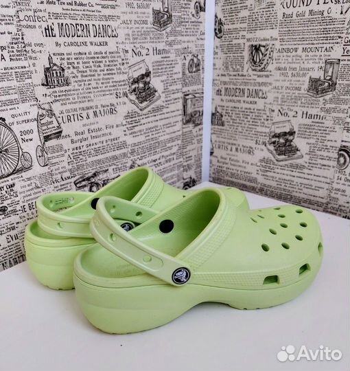 Crocs на высокой подошве женские W8 (38 размер)