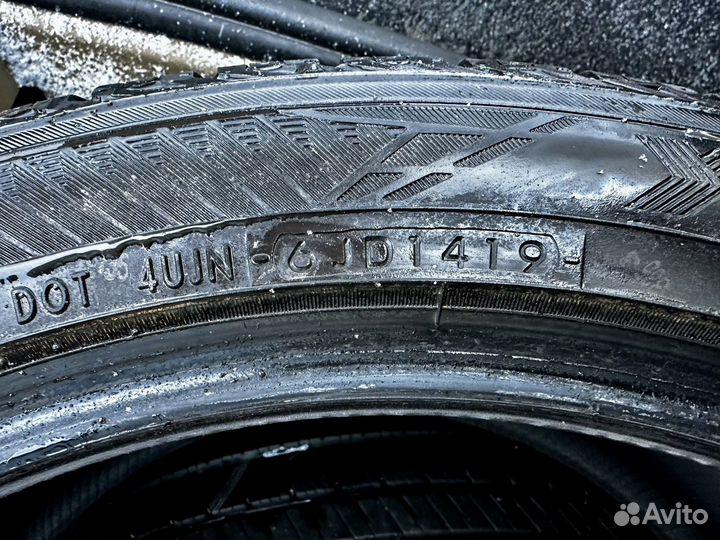 Yokohama Geolandar X-CV G057 235/45 R19 99W