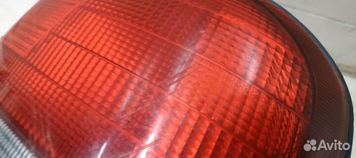 Фонарь задний правый Mitsubishi Galant
