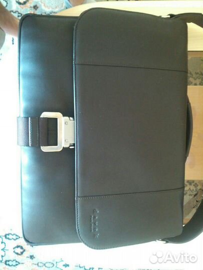 Абсолютно новый мужской кожаный портфель бизнес кл