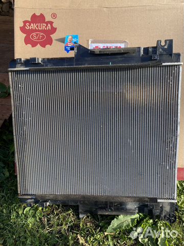 Радиатор охлаждения mitsubishi pajero sport