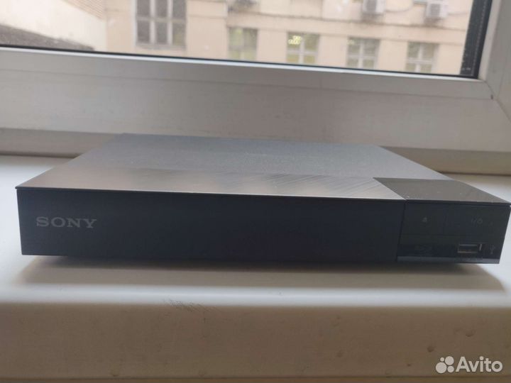 3D Blu-Ray-плеер Sony BDP-S5500/BM идеал