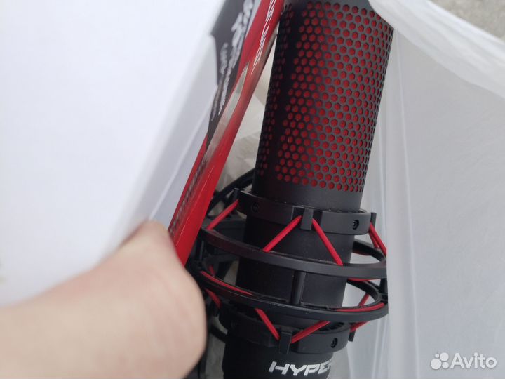 Игровой микрофон HyperX quadcast
