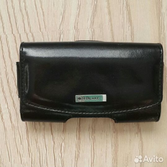 Отдам кейс для телефона